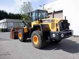 KOMATSU WA320PZ-6 front loader