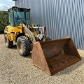 VOLVO L 30 front loader