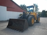 VOLVO L 70 E front loader