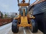 CASE 621 B front loader