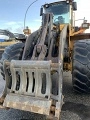 VOLVO L220 front loader