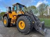 VOLVO L220H front loader