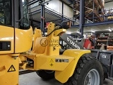 VOLVO L 30 front loader