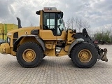 VOLVO L90G front loader