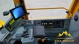 VOLVO L 120 front loader