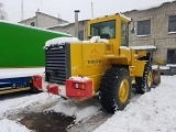 VOLVO L 90 front loader