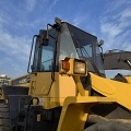 KOMATSU WA320-5 front loader