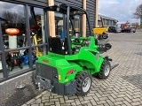 AVANT Avant 423 front loader