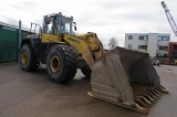 KOMATSU WA480-6 front loader