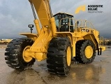 CATERPILLAR 988H front loader