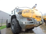 LIEBHERR L 586 front loader