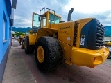 VOLVO L220 front loader