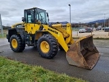 KOMATSU WA320-5 front loader