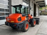 KUBOTA R090 front loader