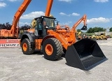 HITACHI ZW220-6 front loader