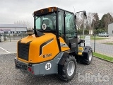 GIANT G3500 front loader