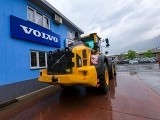 VOLVO L110H front loader