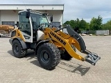 LIEBHERR L 506 Compact front loader