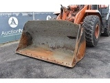 HITACHI ZW 250 front loader