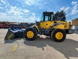 KOMATSU WA250PT-5 front loader