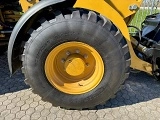 CATERPILLAR 908M front loader