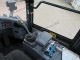 KOMATSU WA200-7 front loader