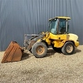 VOLVO L 30 front loader