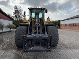 VOLVO L110H front loader