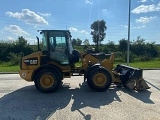 CATERPILLAR 908M front loader