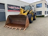 KOMATSU WA500-7 front loader