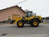 KOMATSU WA200-7 front loader