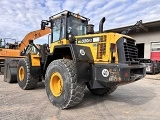 KOMATSU WA320-6 front loader