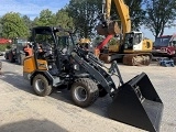 GIANT G2700 HD+ front loader