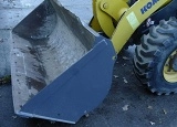 KOMATSU WA65-5 front loader