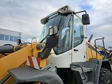 LIEBHERR L 538 front loader