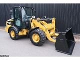 CATERPILLAR 906M front loader