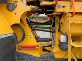 VOLVO L220H front loader