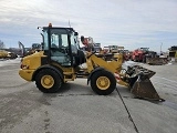 CATERPILLAR 907H front loader