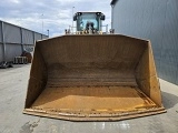 VOLVO L220G front loader