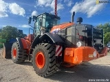 HITACHI ZW 250 front loader