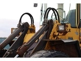 VOLVO L 120 front loader