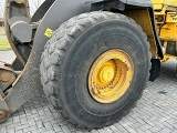 VOLVO L250H front loader