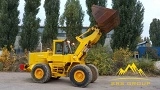 VOLVO L 120 front loader