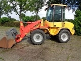 VOLVO L 30 front loader