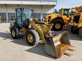 CATERPILLAR 908H front loader