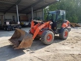 KUBOTA R065 front loader