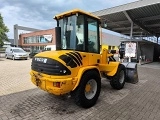 VOLVO L 32 front loader