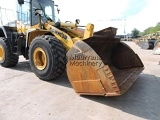 KOMATSU WA380-7 front loader