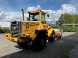 VOLVO L 70 C front loader