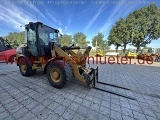 CATERPILLAR 907M front loader